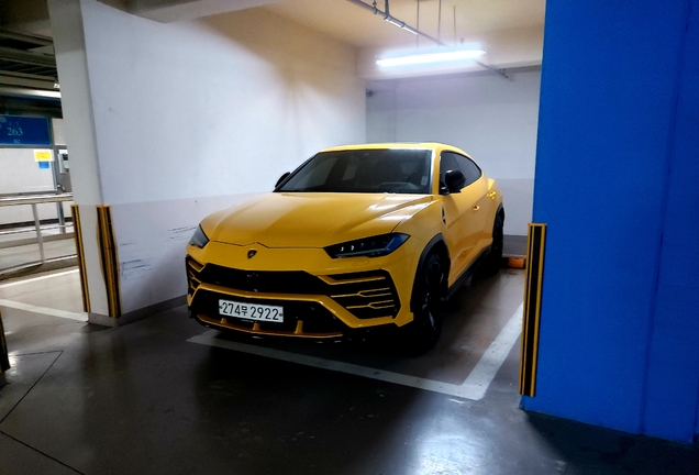 Lamborghini Urus