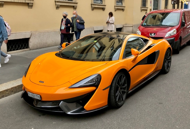 McLaren 570S