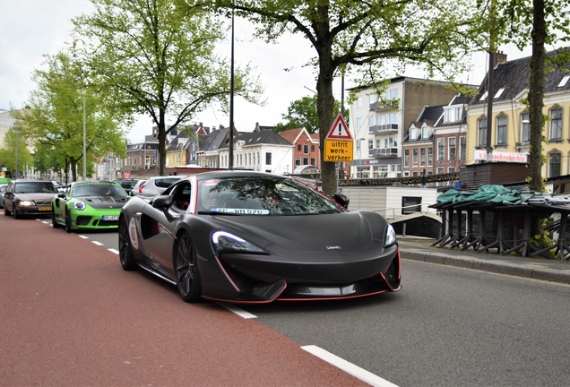 McLaren 570S