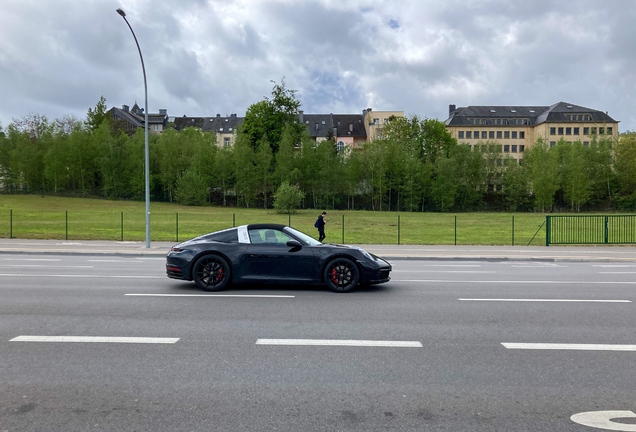 Porsche 992 Targa 4S