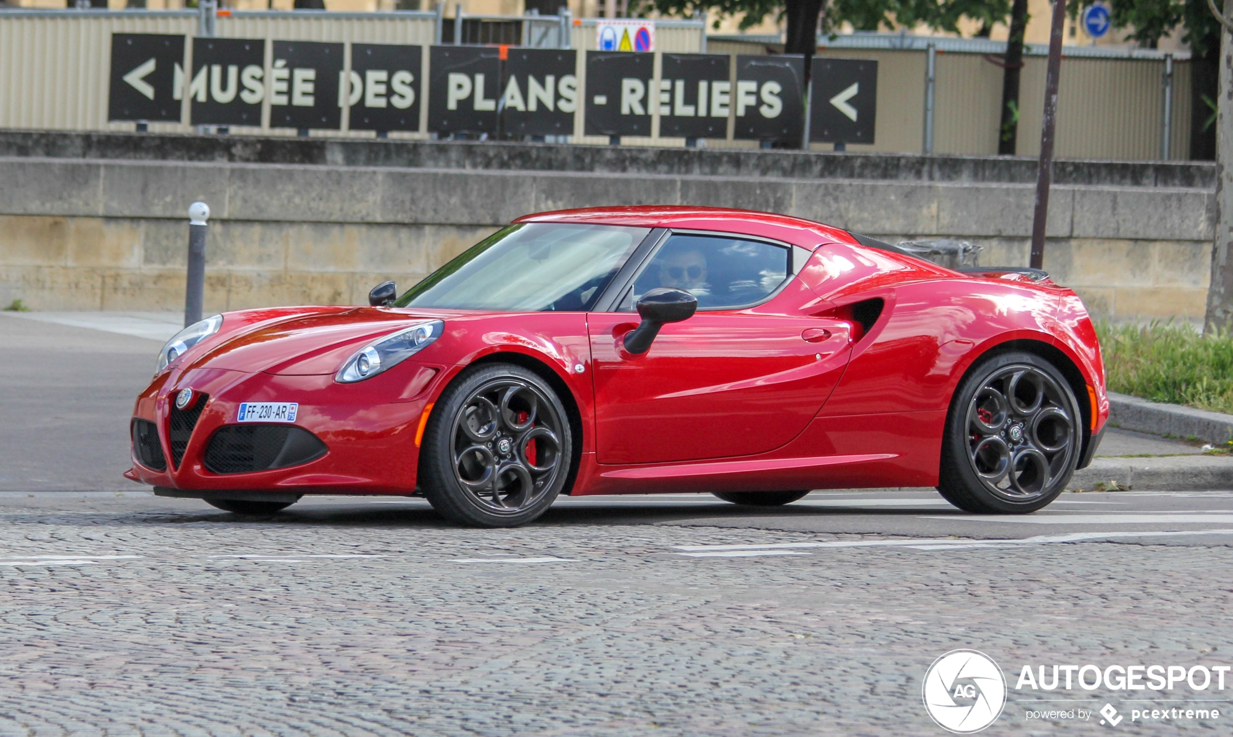 Alfa Romeo 4C Launch Edition