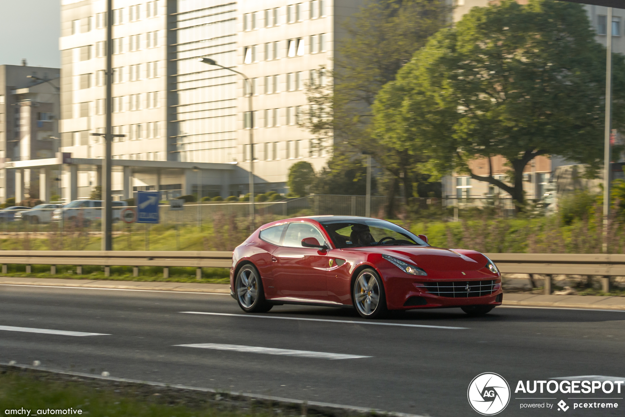 Ferrari FF