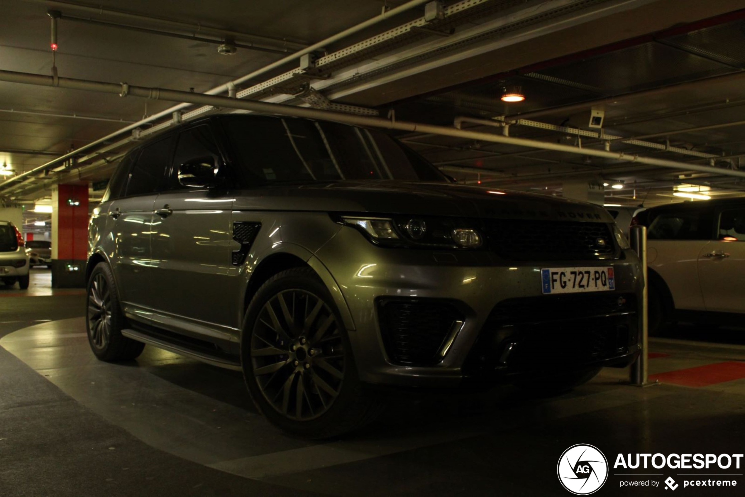 Land Rover Range Rover Sport SVR