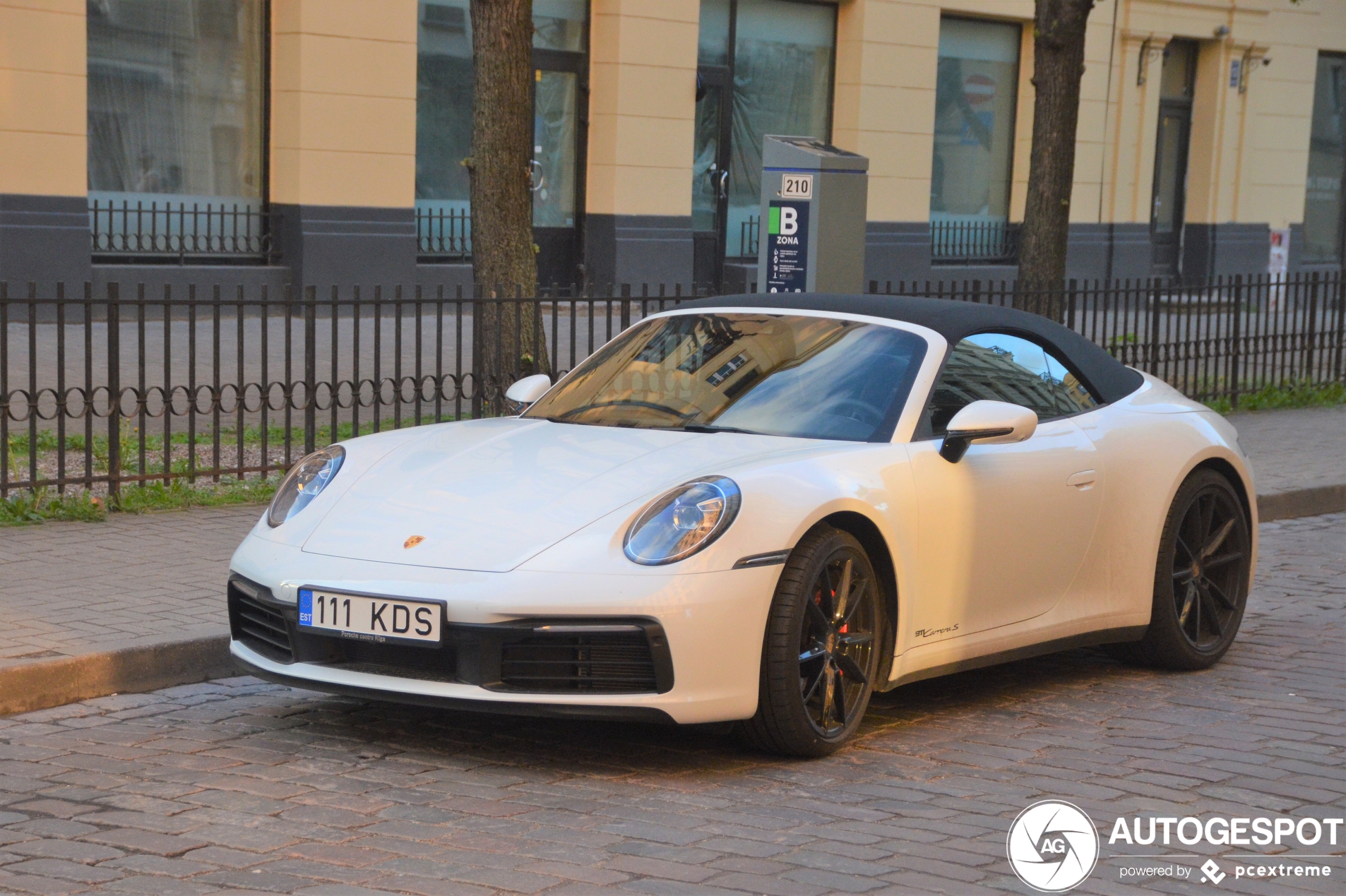 Porsche 992 Carrera S Cabriolet