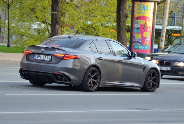 Alfa Romeo Giulia Quadrifoglio