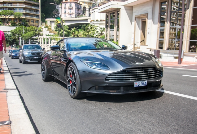 Aston Martin DB11 V8 Volante