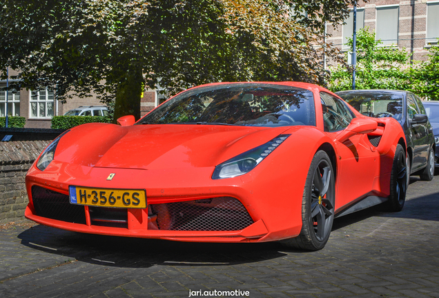 Ferrari 488 Spider