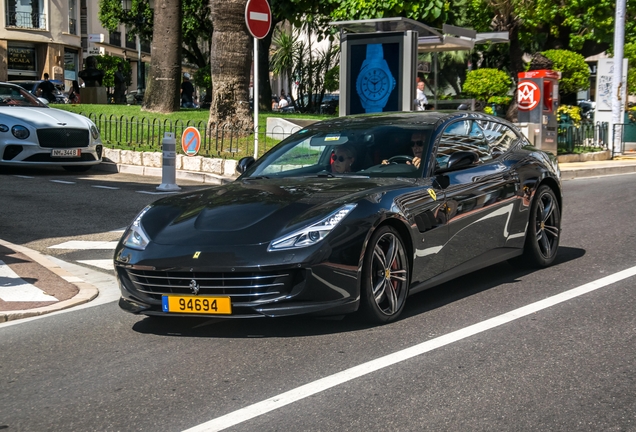 Ferrari GTC4Lusso