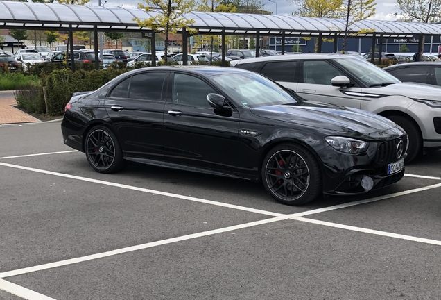 Mercedes-AMG E 63 S W213 2021