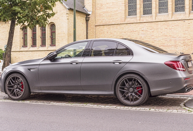 Mercedes-AMG E 63 S W213