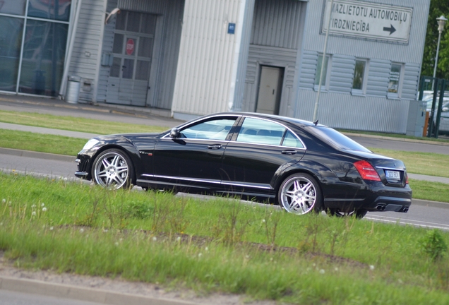 Mercedes-Benz Brabus S V12 R