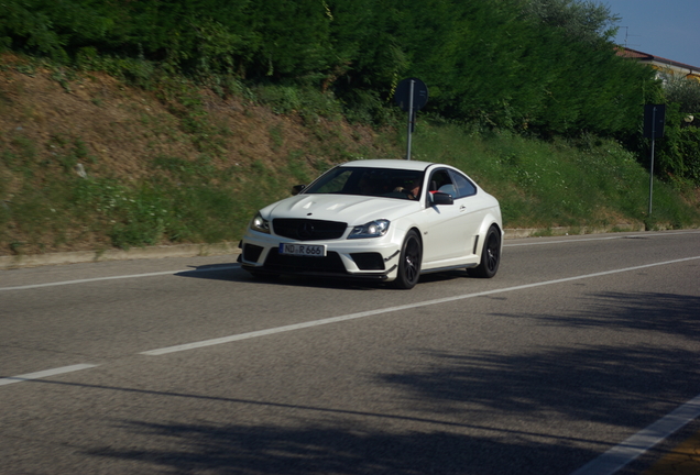 Mercedes-Benz C 63 AMG Coupé Black Series