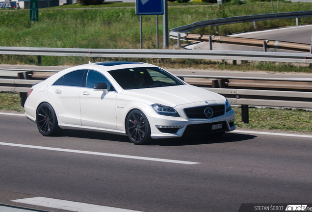 Mercedes-Benz CLS 63 AMG C218