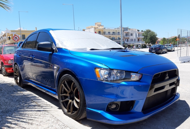 Mitsubishi Lancer Evolution X MR