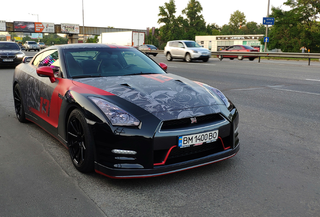 Nissan GT-R 2012