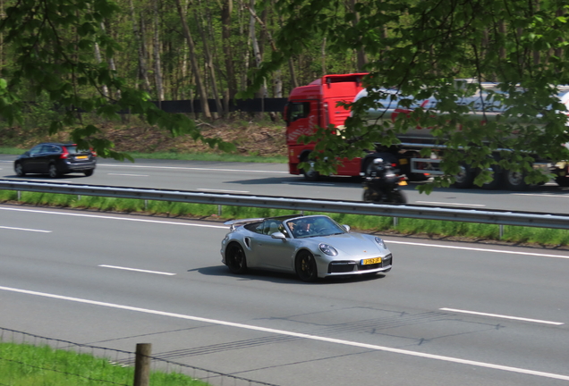 Porsche 992 Turbo S Cabriolet