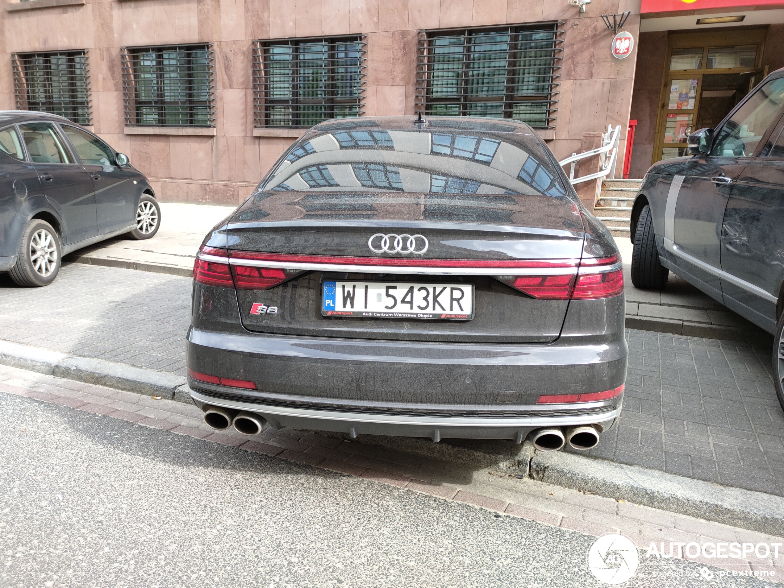 Audi S8 D5