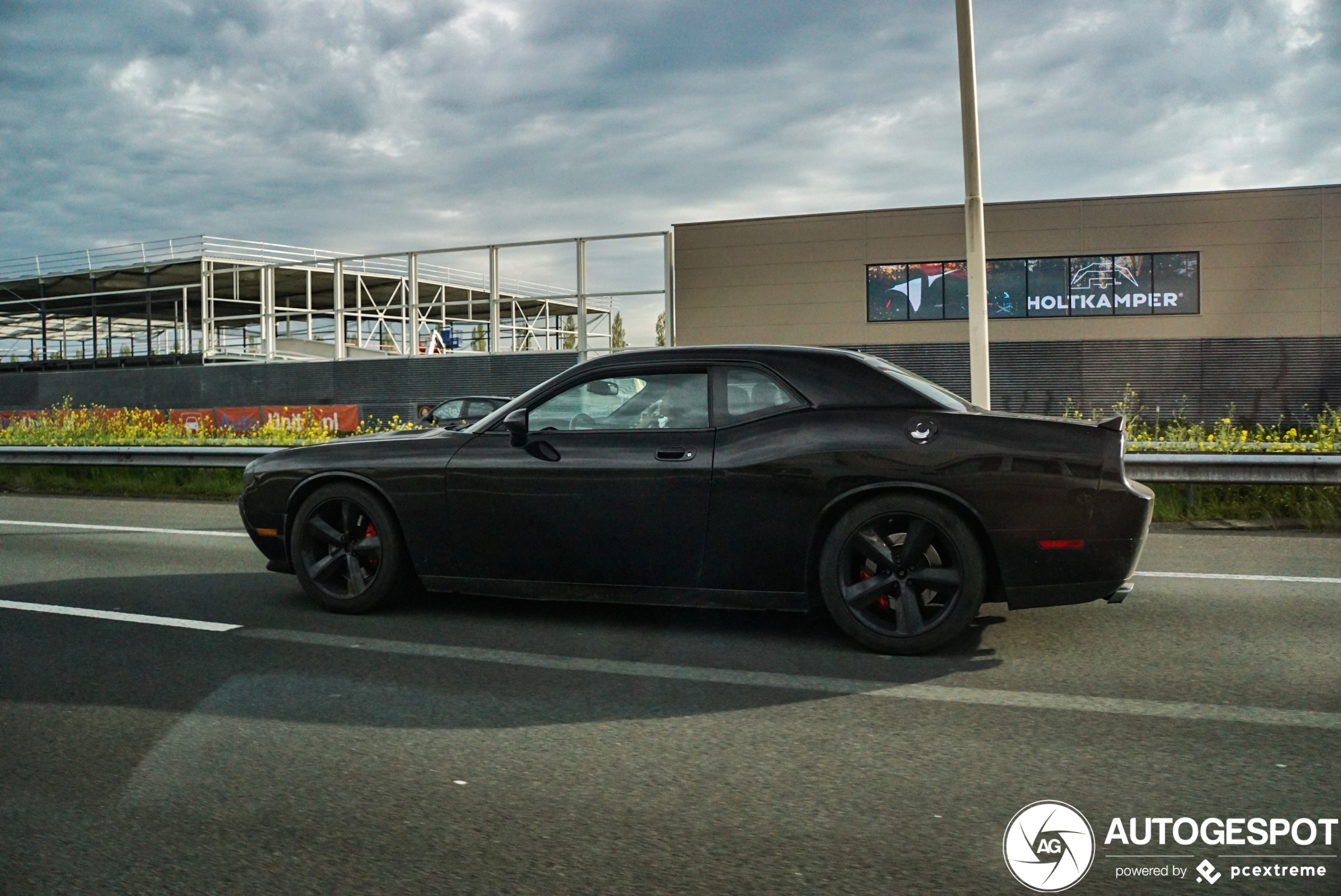 Dodge Challenger SRT-8