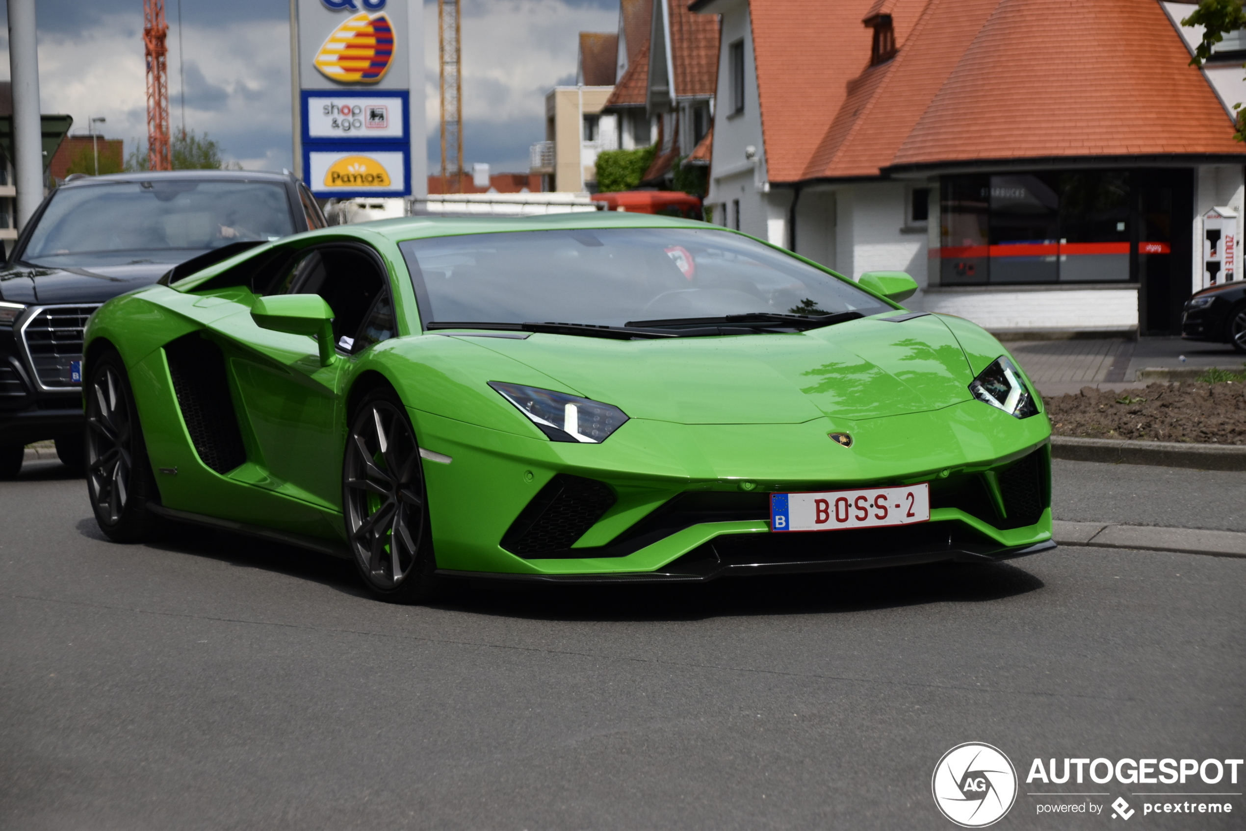 Lamborghini Aventador S LP740-4