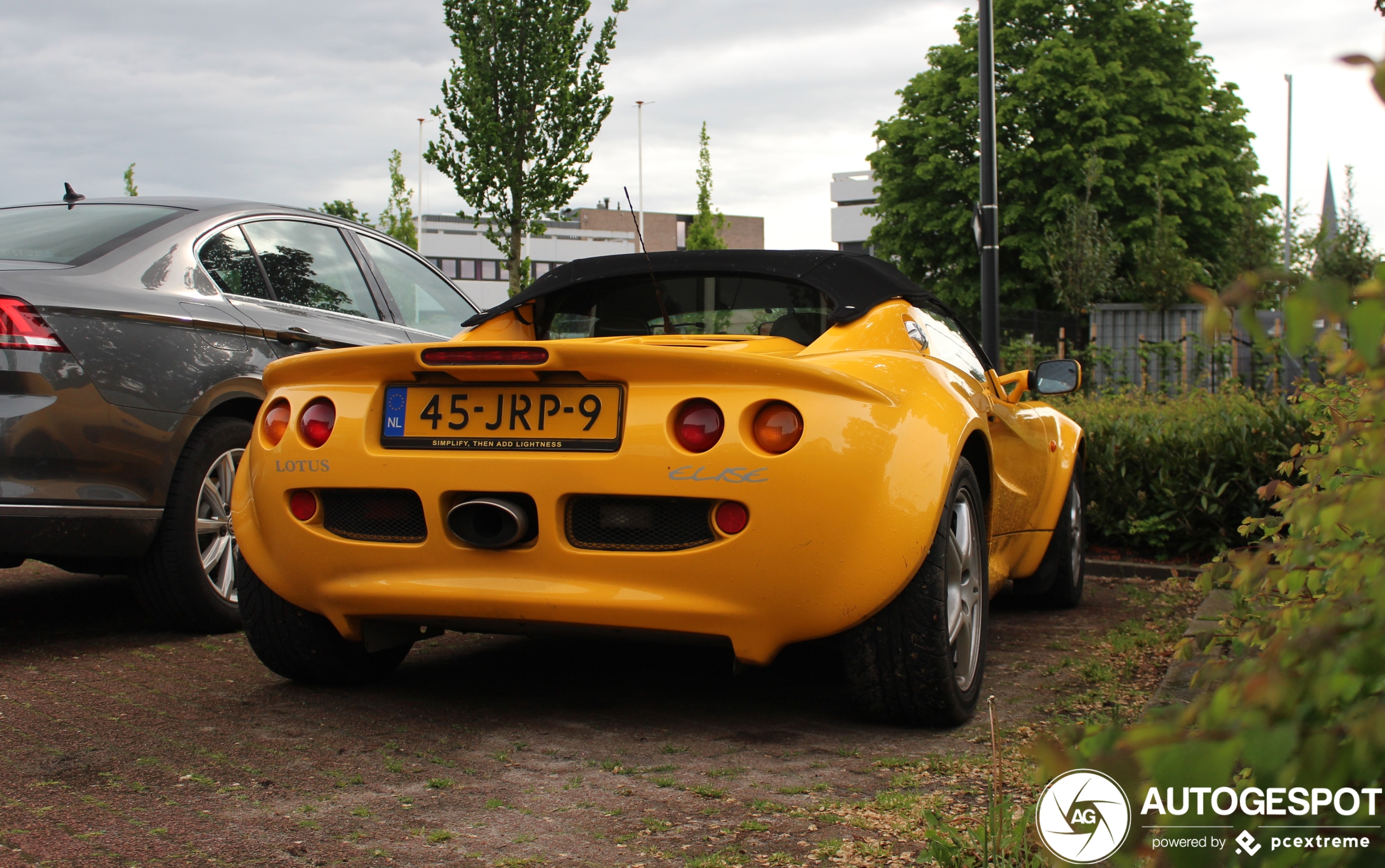 Lotus Elise S1