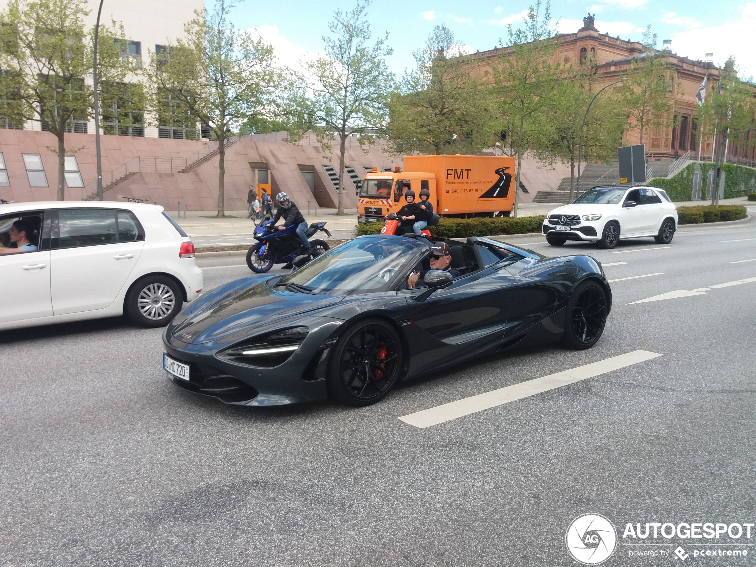 McLaren 720S Spider