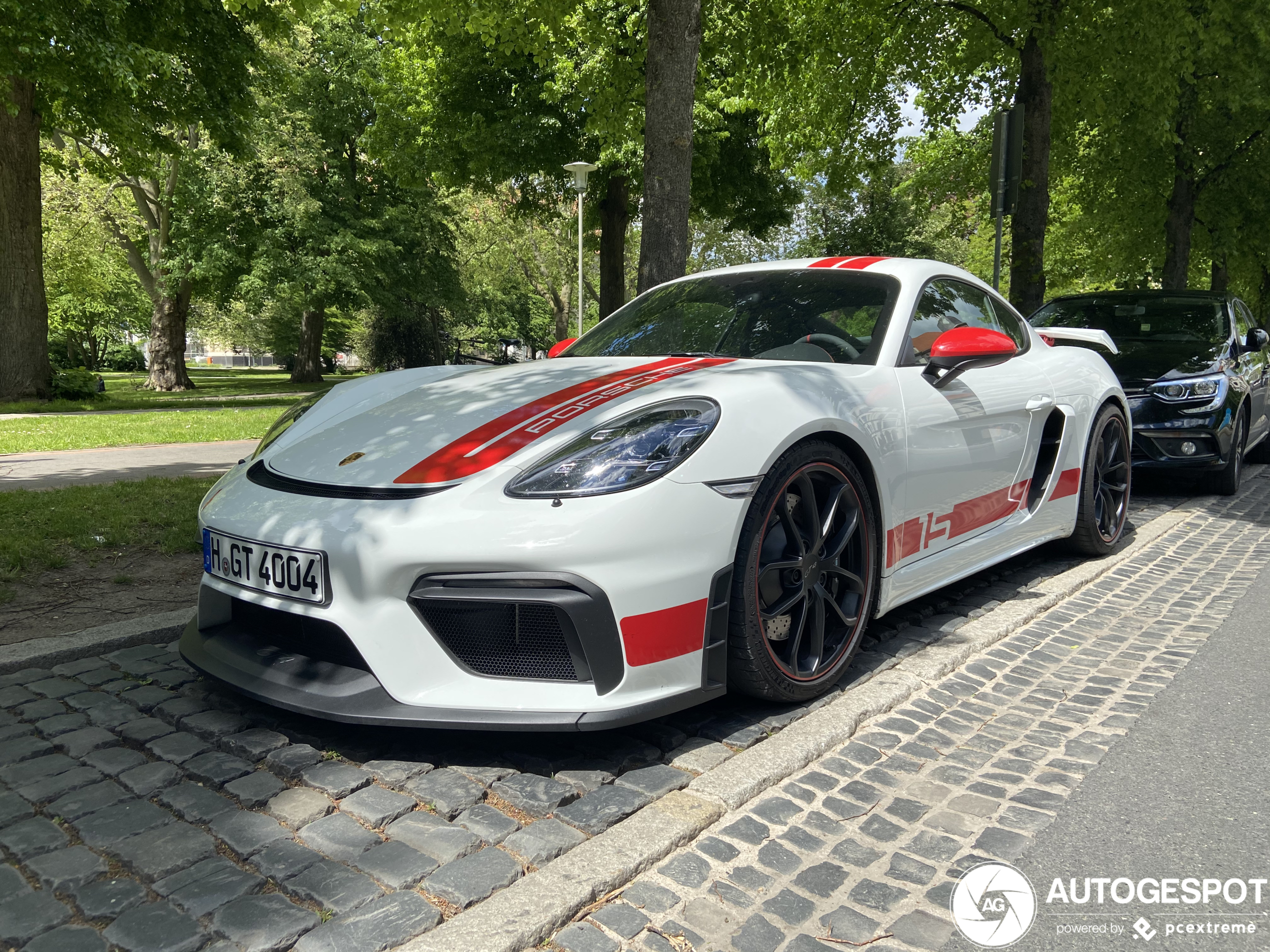 Porsche 718 Cayman GT4 Sports Cup Edition