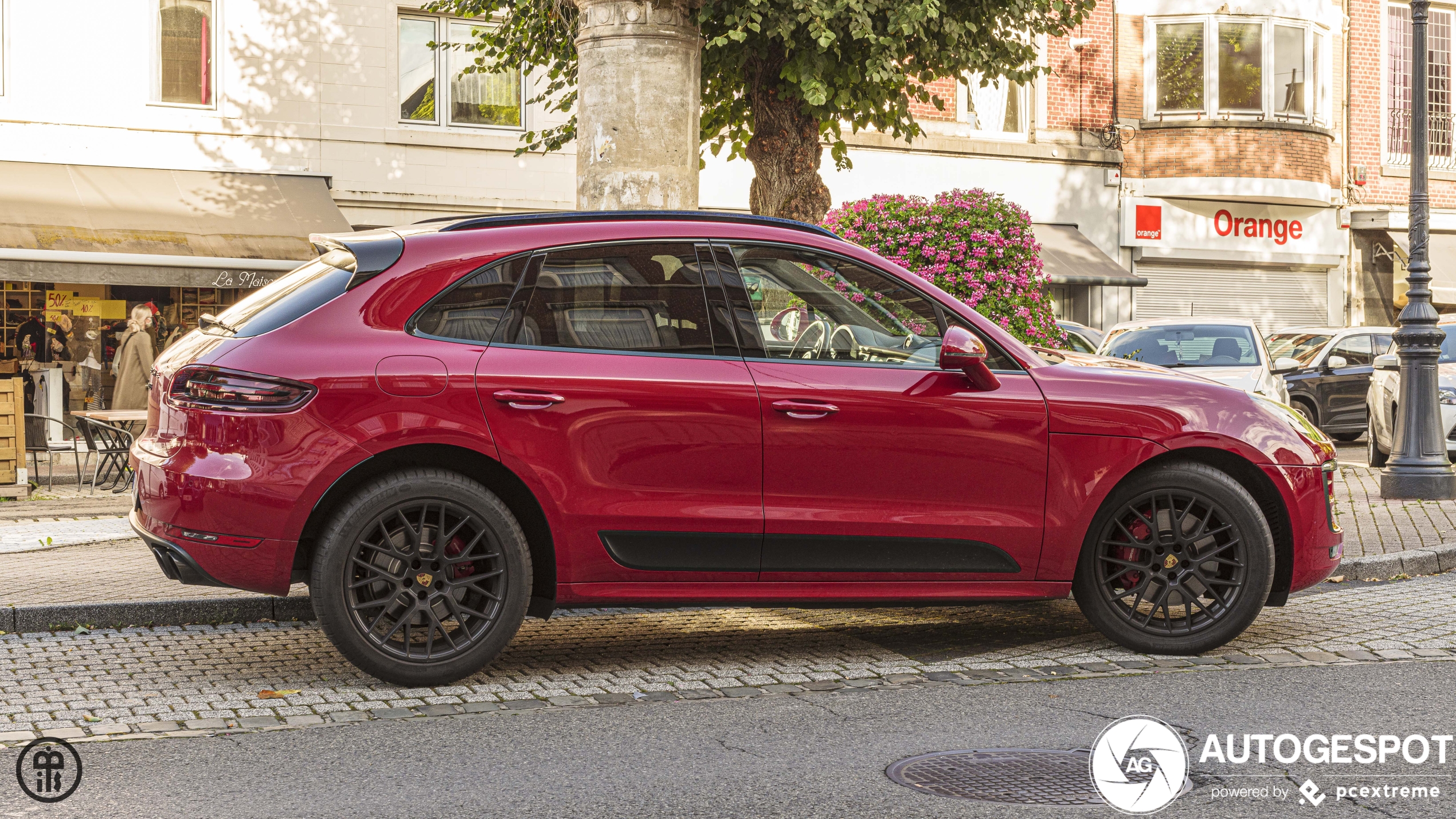 Porsche 95B Macan GTS