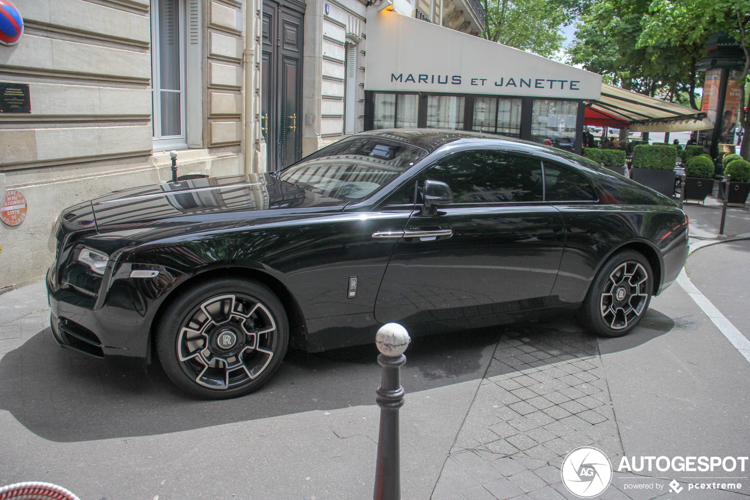 Rolls-Royce Wraith Black Badge