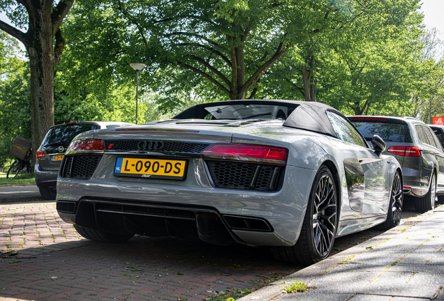 Audi R8 V10 Spyder 2016