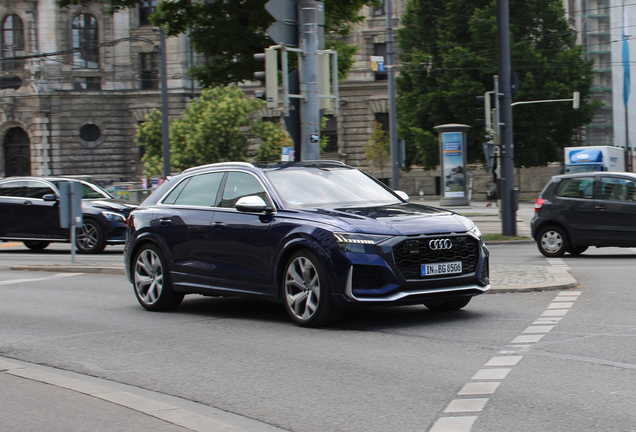 Audi RS Q8