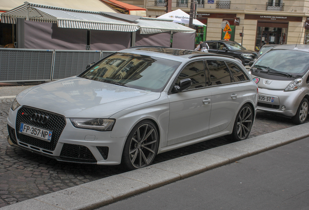 Audi RS4 Avant B8