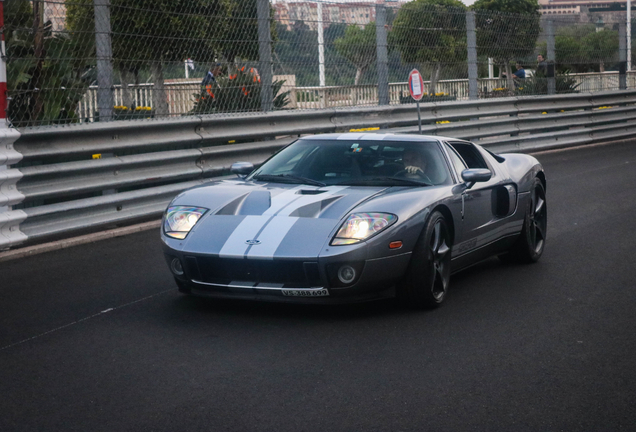 Ford GT