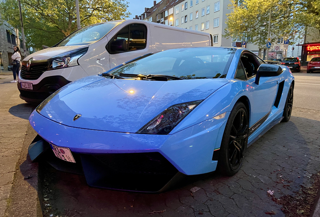 Lamborghini Gallardo LP570-4 Superleggera