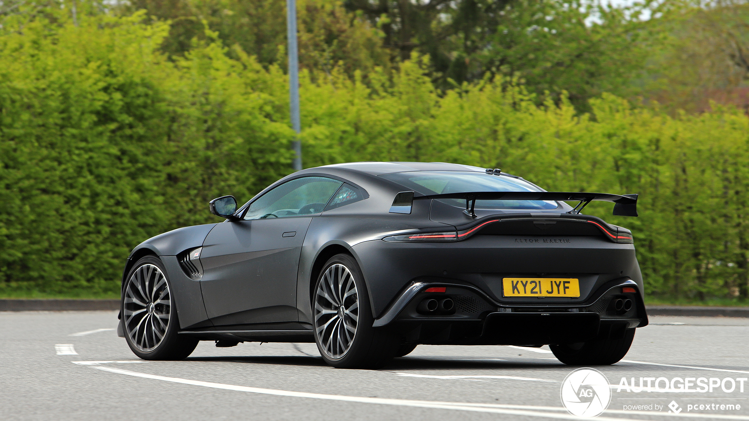 Aston Martin V8 Vantage Formula 1 Edition