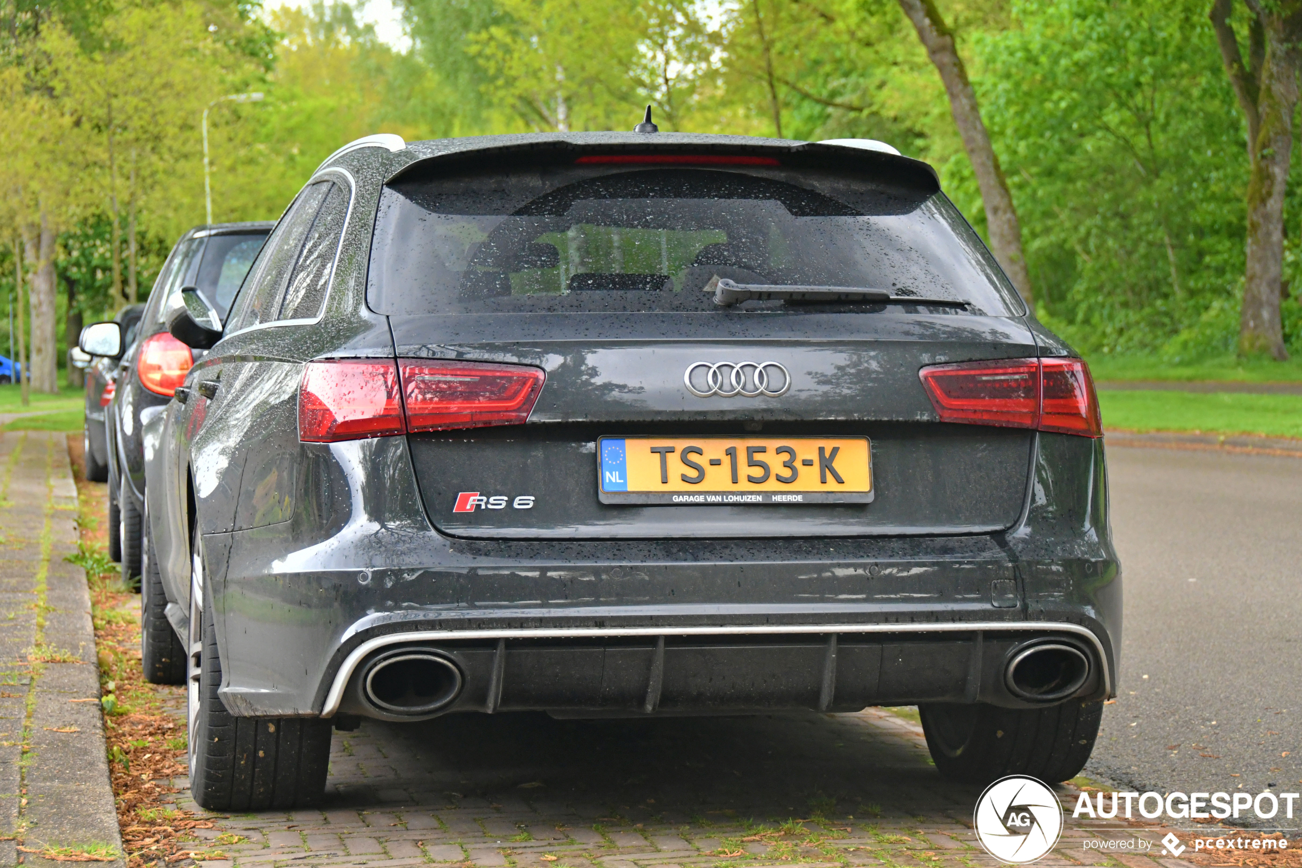 Audi RS6 Avant C7 2015