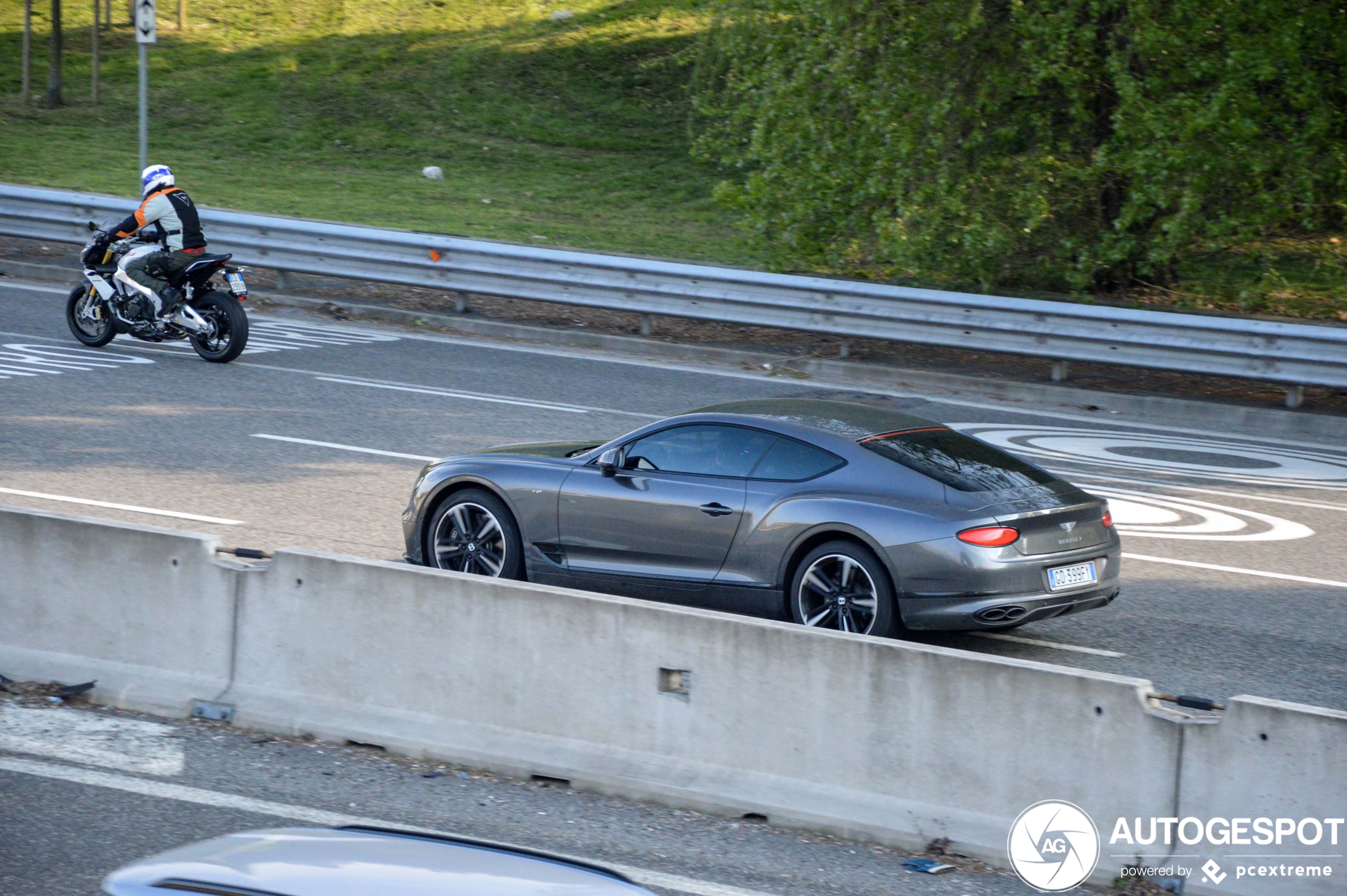 Bentley Continental GT V8 2020