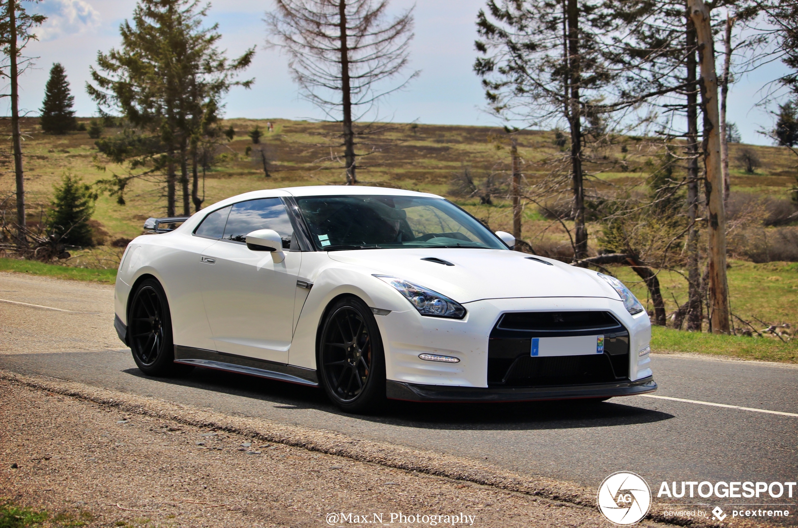 Nissan GT-R 2012