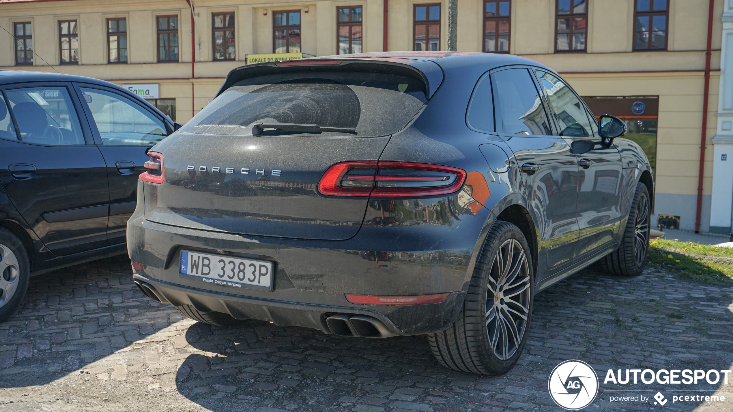 Porsche 95B Macan Turbo