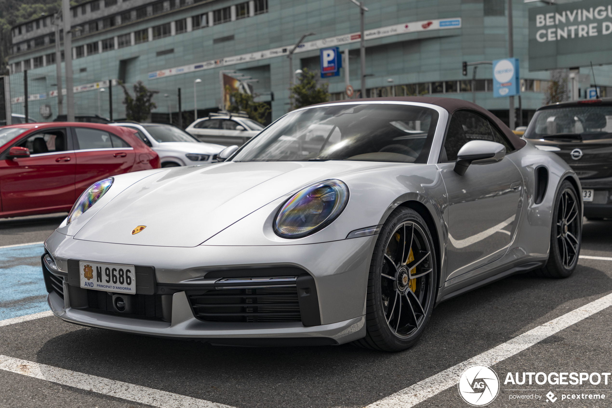 Porsche 992 Turbo S Cabriolet