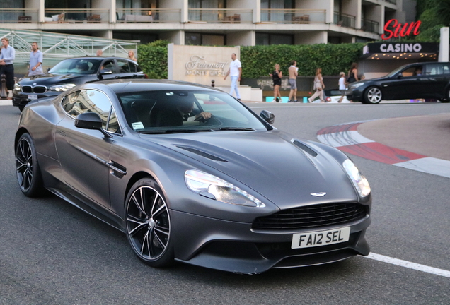 Aston Martin Vanquish 2013