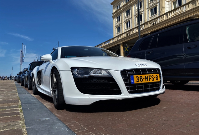 Audi R8 V10