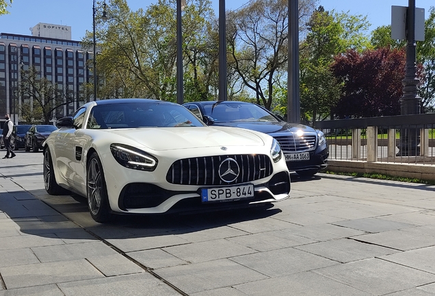 Mercedes-AMG GT C C190 2019