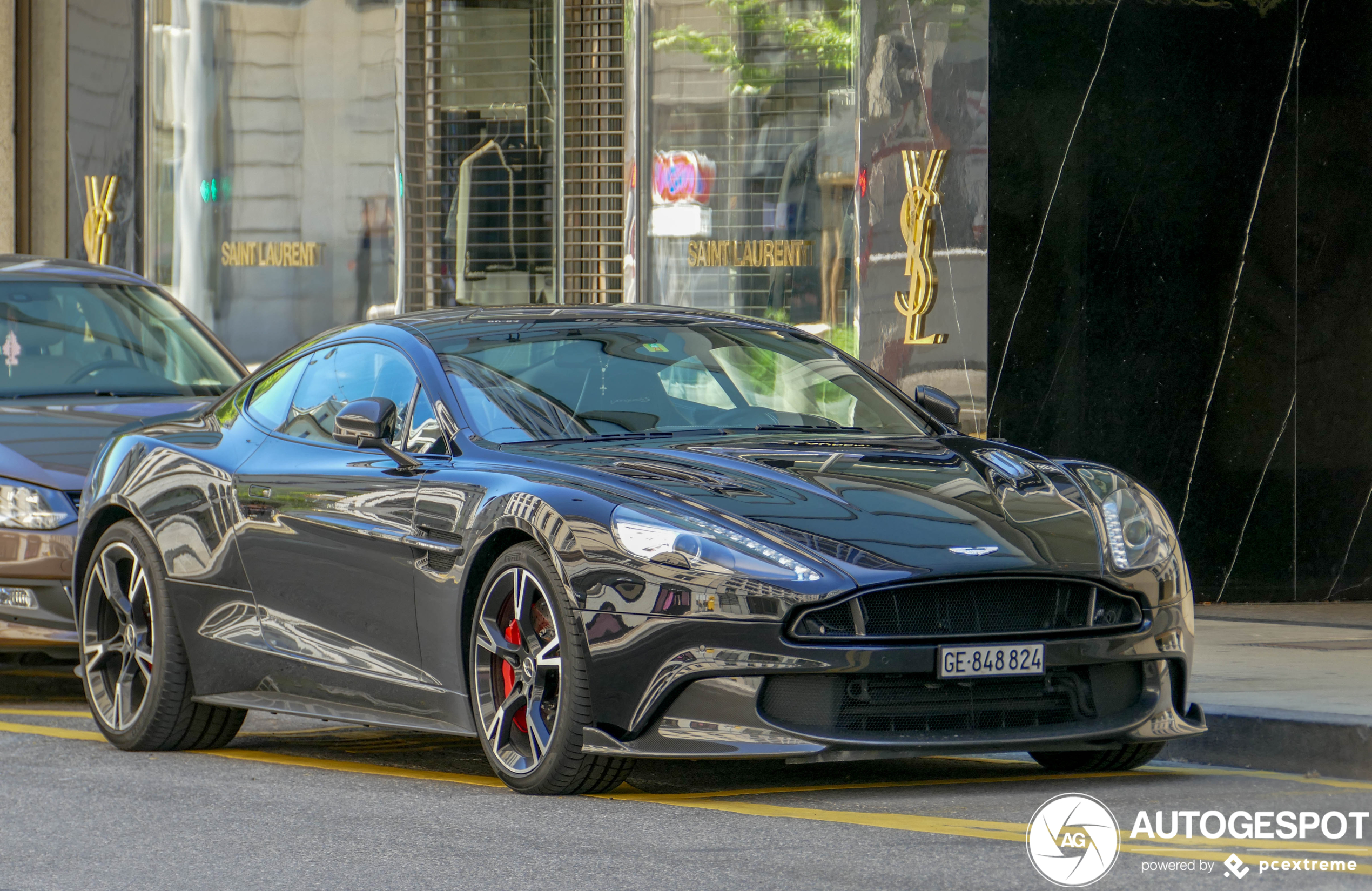 Aston Martin Vanquish S 2017