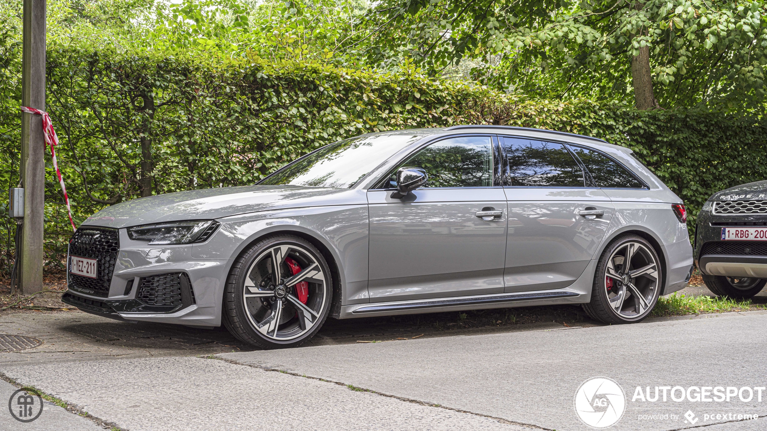 Audi RS4 Avant B9