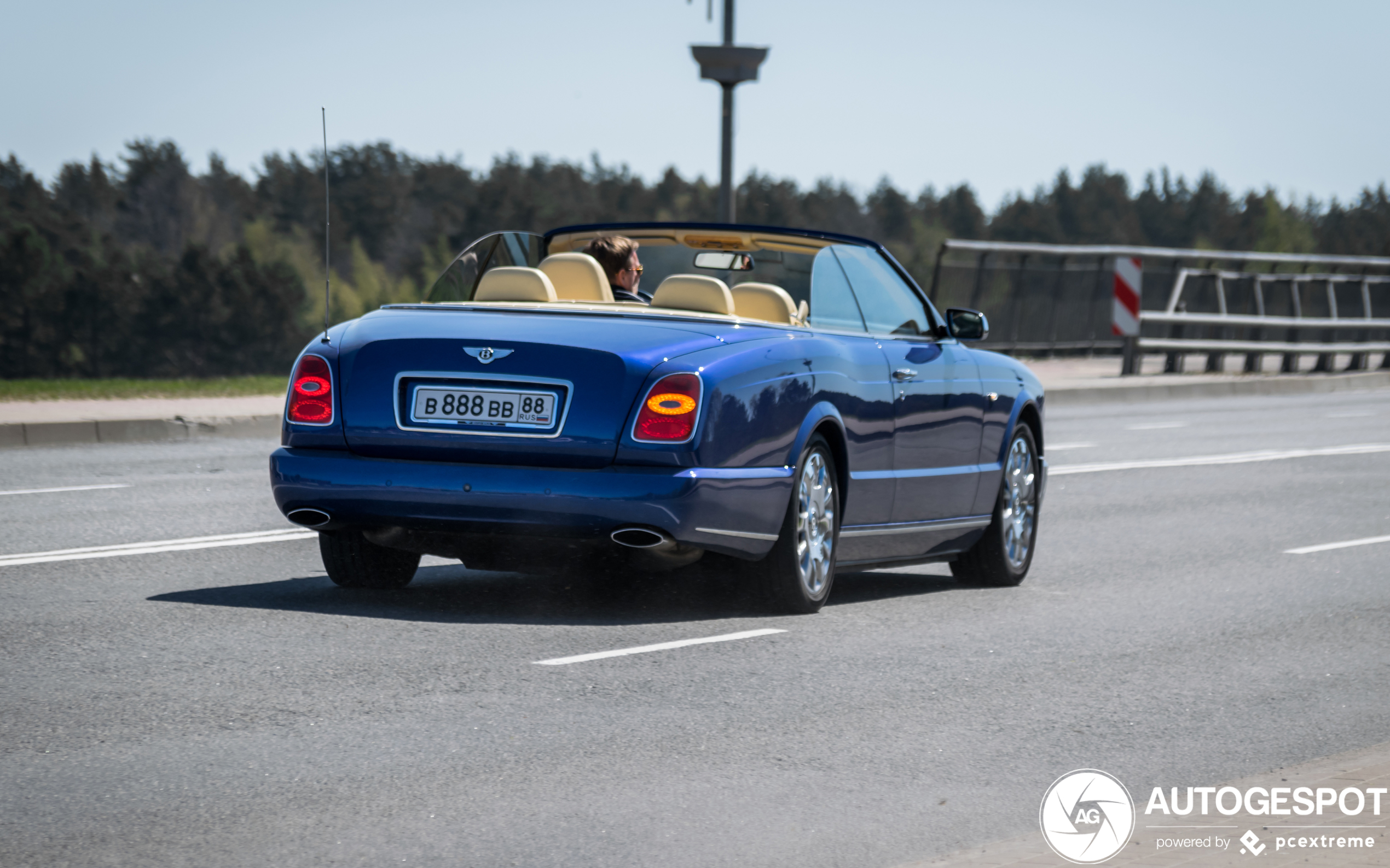 Bentley Azure 2006