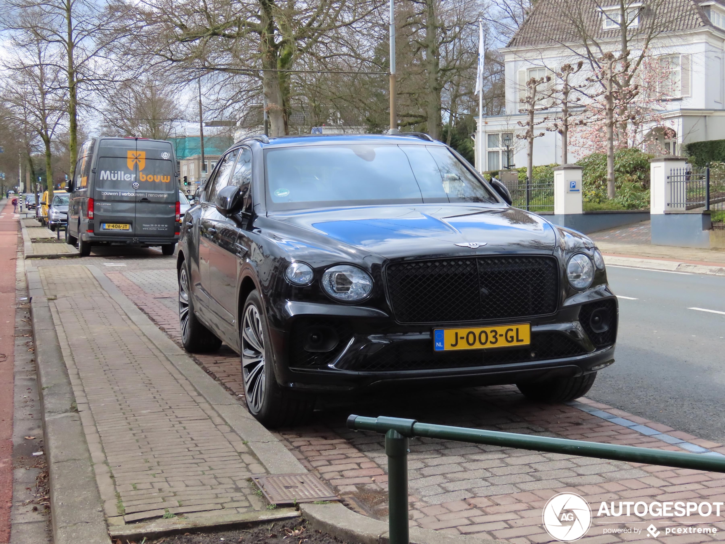 Bentley Bentayga V8 2021 First Edition