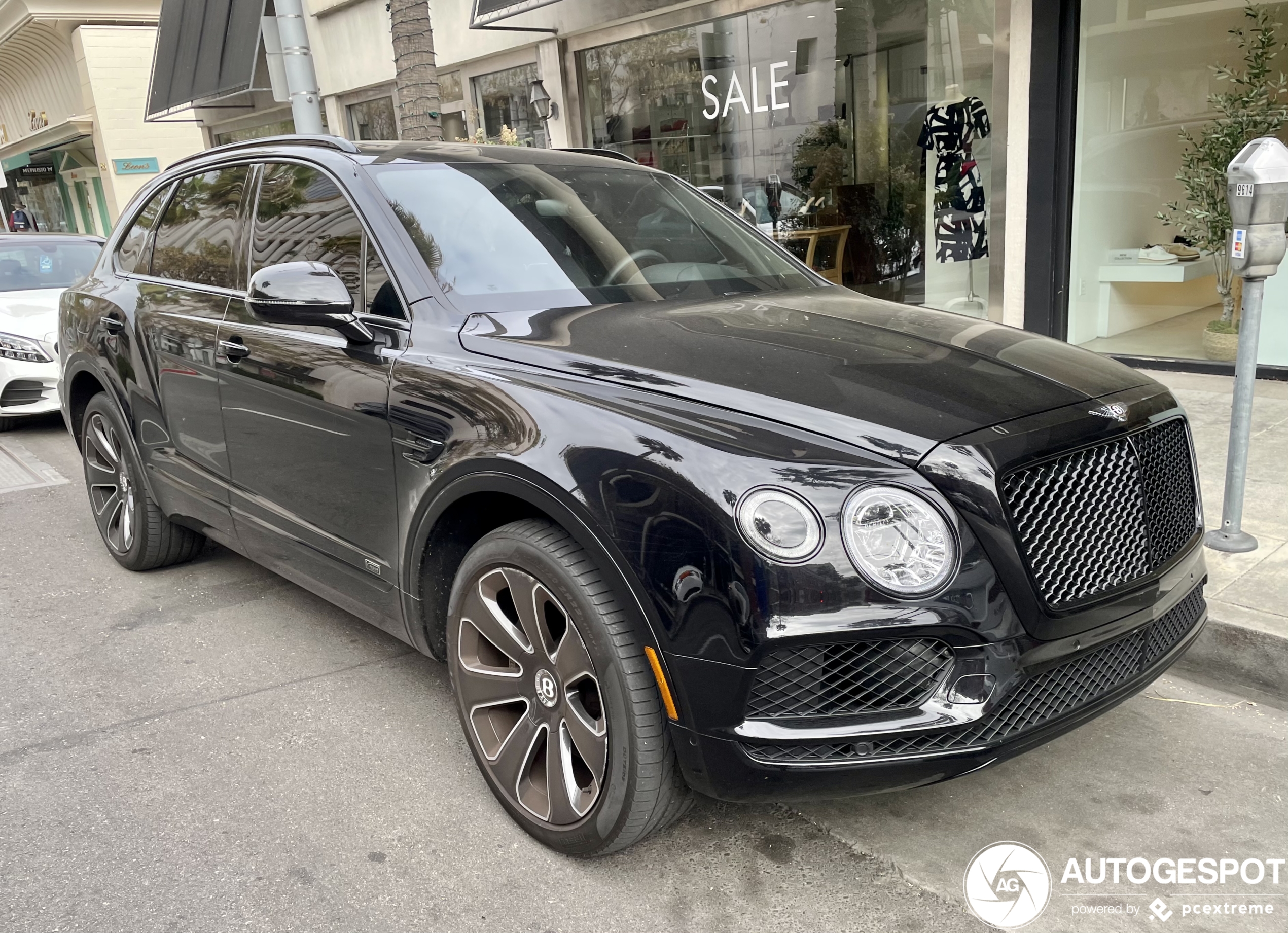 Bentley Bentayga V8 Design Series