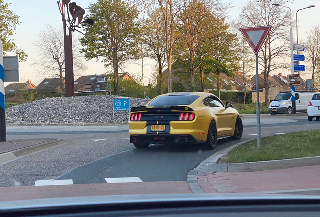 Ford Mustang GT 2015