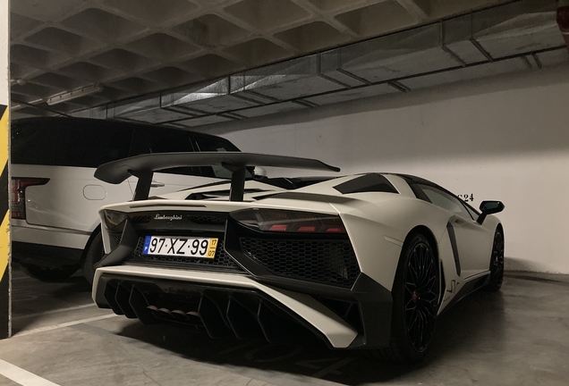 Lamborghini Aventador LP750-4 SuperVeloce Roadster