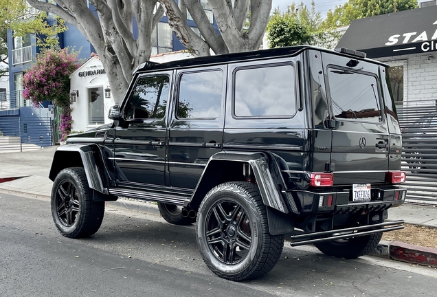 Mercedes-Benz G 550 4X4²